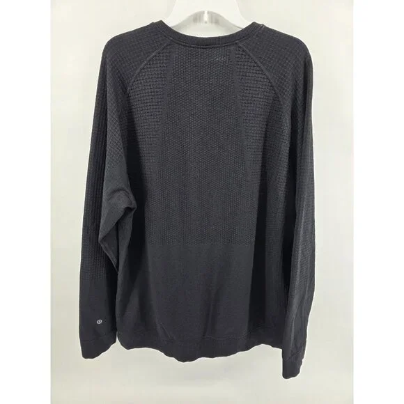 Lululemon Black Textured Crewneck Sweatshirt Mens - Picture 6 of 6